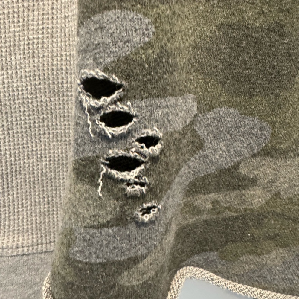Mens NOVA Industries Camo Distressed Hoodie Size XL - Picture 9 of 13